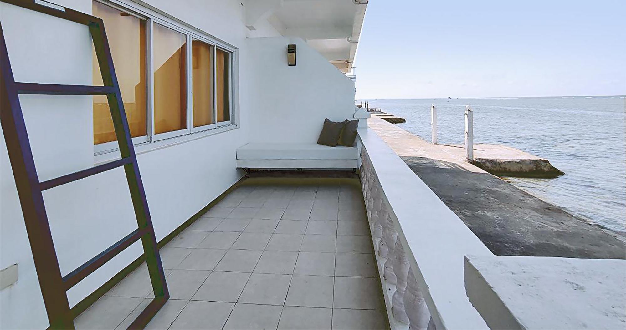 Casa Almarenzo Bed & Breakfast Bolinao Bagian luar foto