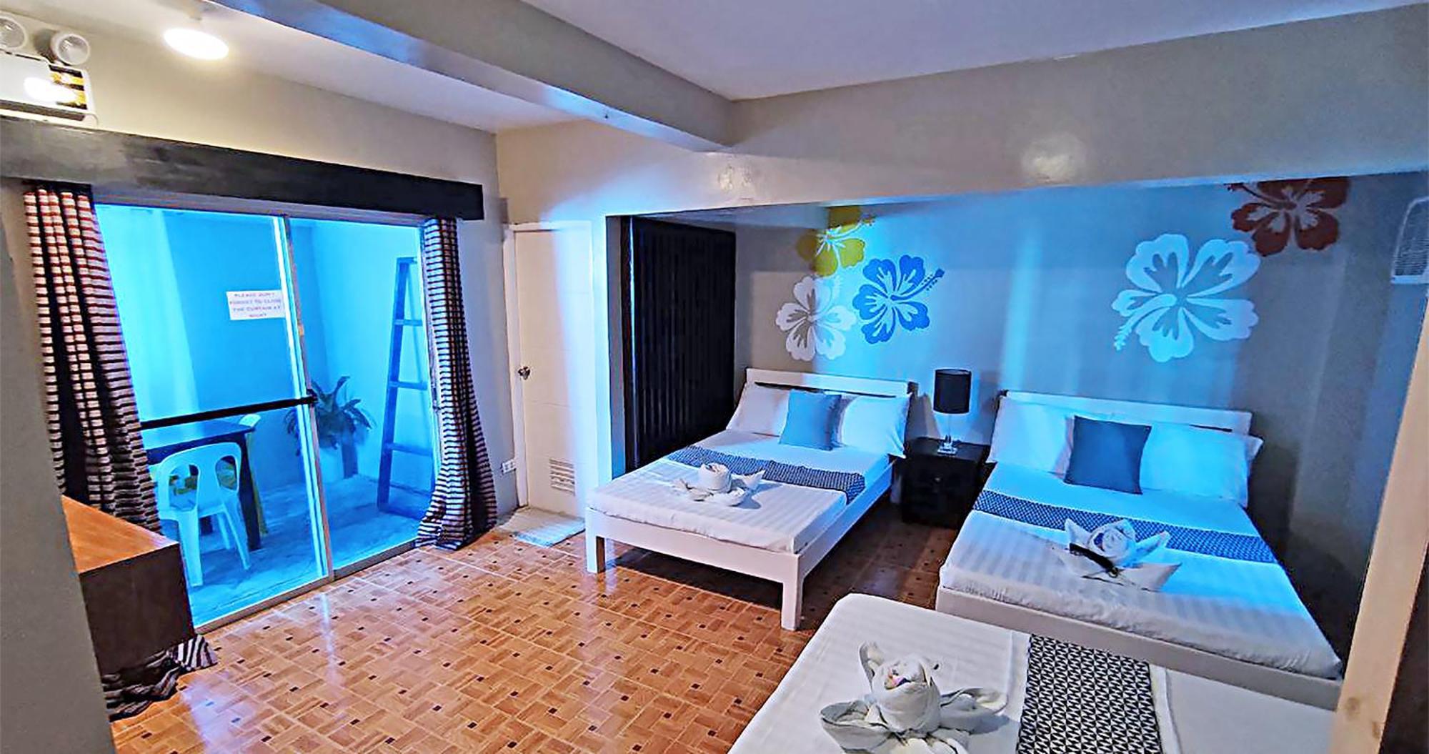 Casa Almarenzo Bed & Breakfast Bolinao Bagian luar foto